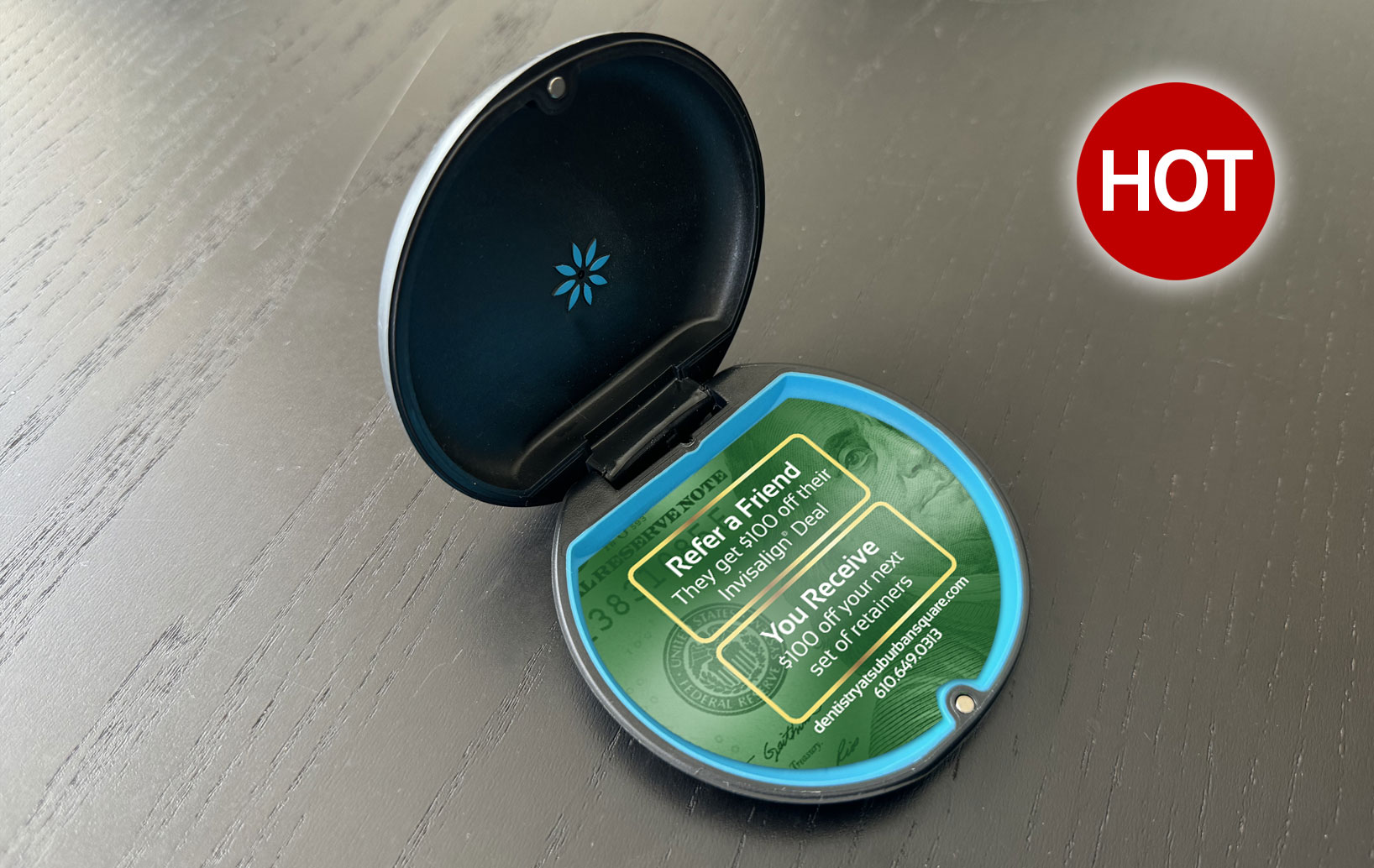 image of Invisalign Aligner and Retainer Case